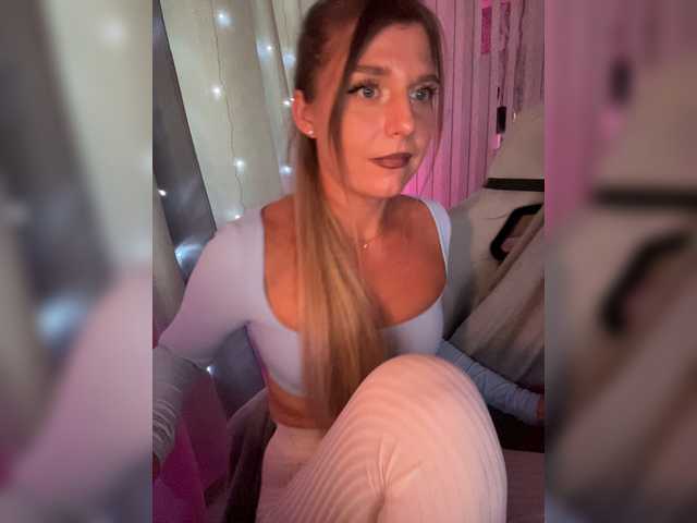 KotiMrrr live cam on BongaCams