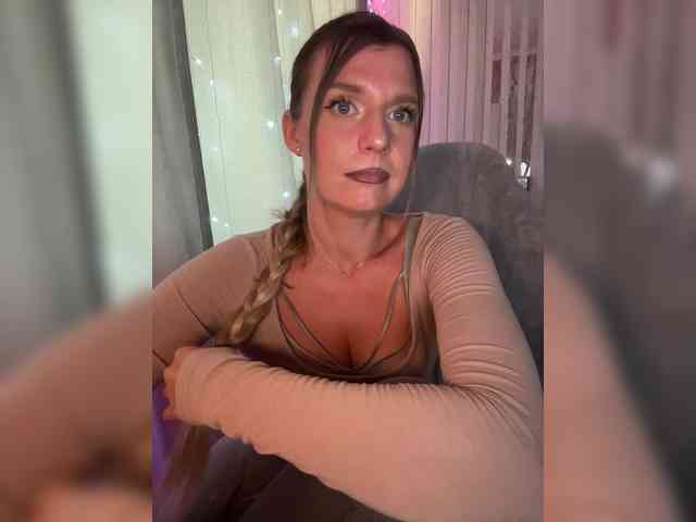 KotiMrrr Live Webcam on BongaCams