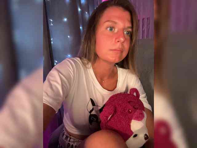 KotiKillerFeaturrrrre webcam