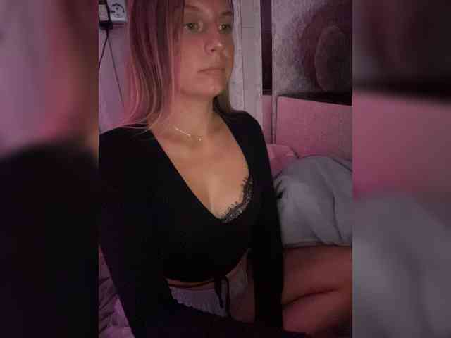 KotiKillerFeaturrrrre webcam