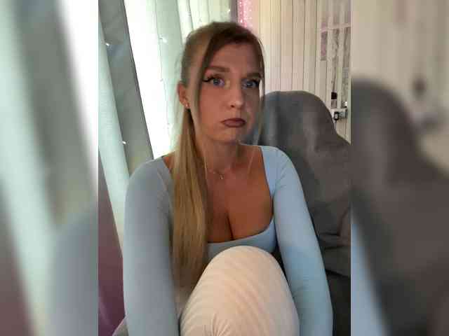 KotiKillerFeaturrrrre webcam