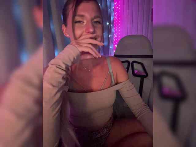 KotiKillerFeaturrrrre webcam