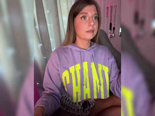 KotiKillerFeaturrrrre webcam
