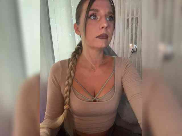 KotiKillerFeaturrrrre webcam
