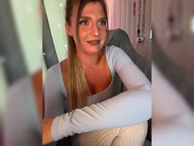 KotiKillerFeaturrrrre webcam