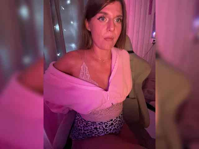 KotiMrrr Live Webcam on BongaCams
