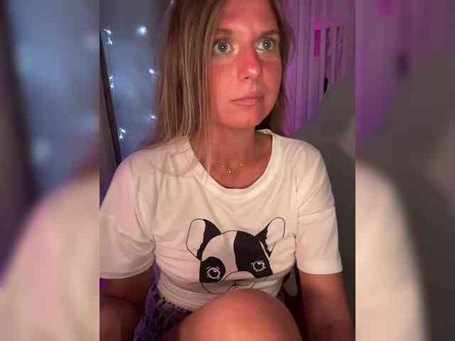 KotiKillerFeaturrrrre webcam