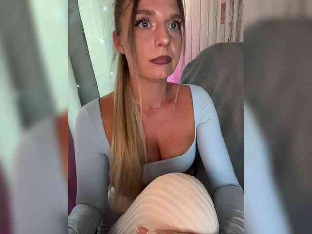 KotiKillerFeaturrrrre webcam