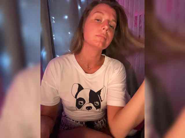 KotiKillerFeaturrrrre webcam