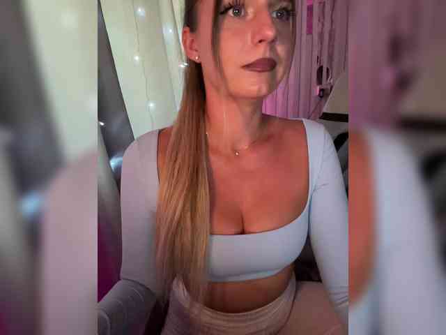 KotiKillerFeaturrrrre webcam