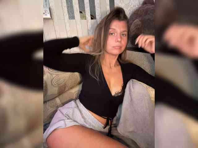KotiKillerFeaturrrrre webcam