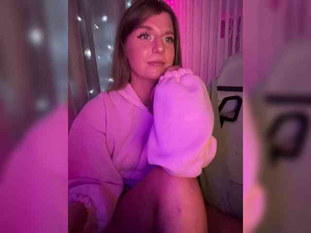 KotiKillerFeaturrrrre webcam