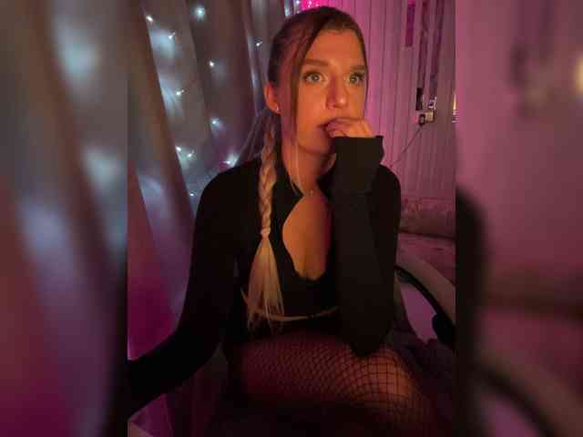 KotiKillerFeaturrrrre webcam