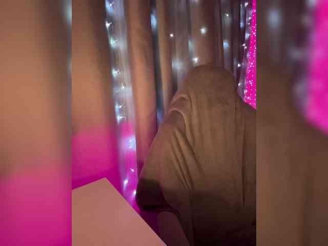 KotiKillerFeaturrrrre webcam