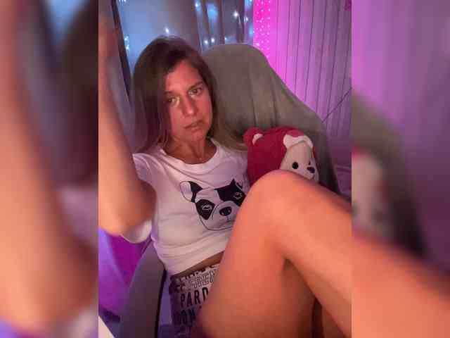 KotiKillerFeaturrrrre webcam