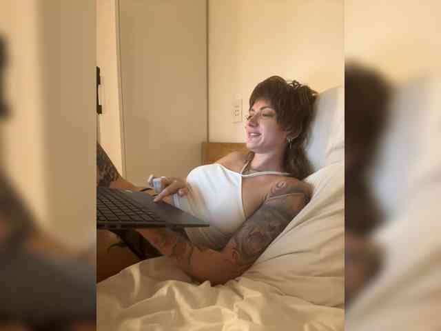 Killerofbeauty webcam