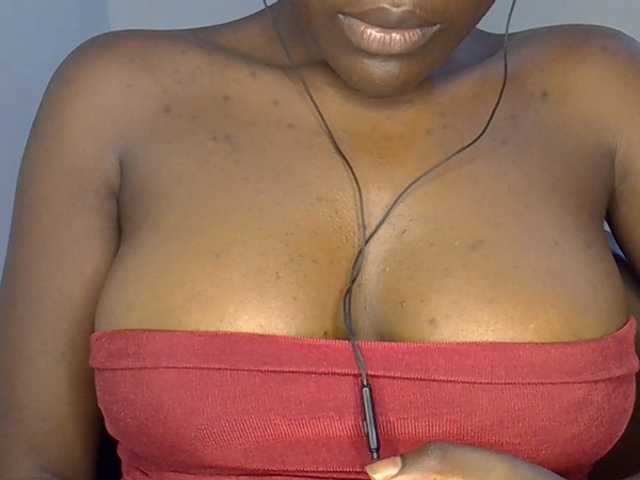 Beachxgirl live cam on BongaCams