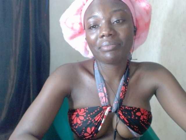 Beachxgirl live cam on BongaCams
