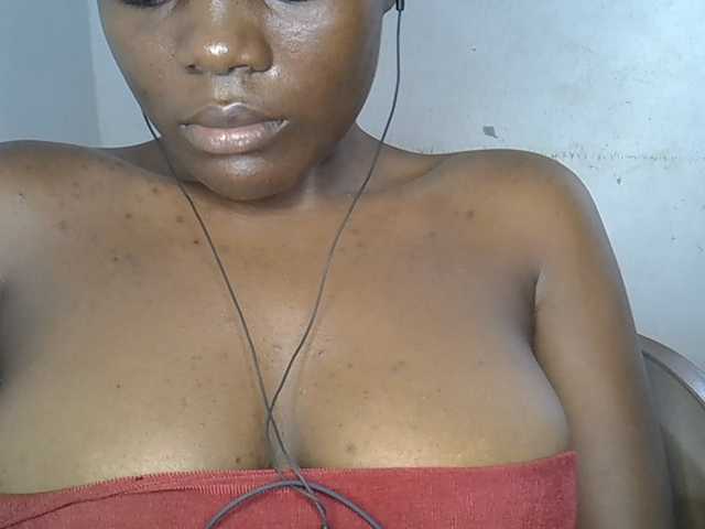 Beachxgirl live cam on BongaCams