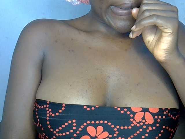 Beachxgirl live cam on BongaCams