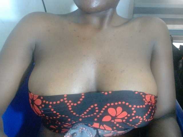 Beachxgirl live cam on BongaCams