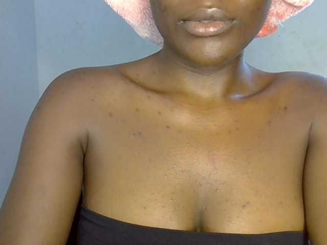Beachxgirl live cam on BongaCams