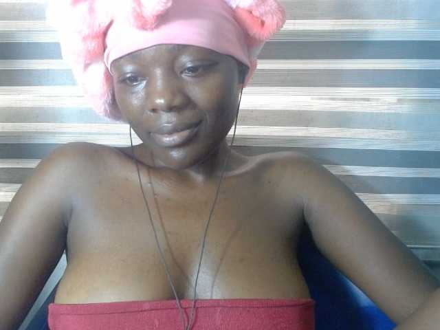 Beachxgirl live webcam show