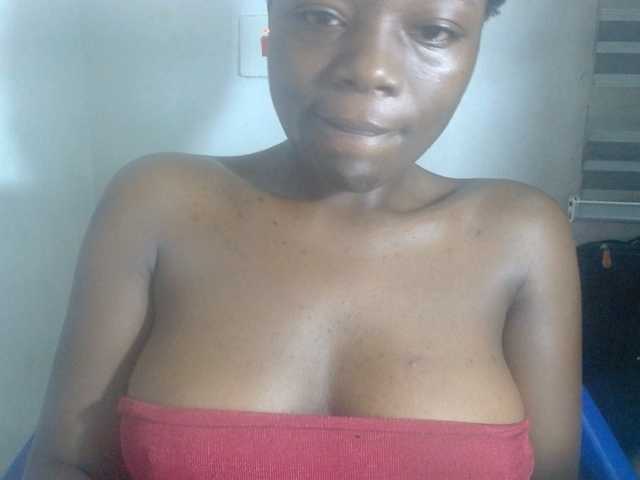 Beachxgirl live cam on BongaCams