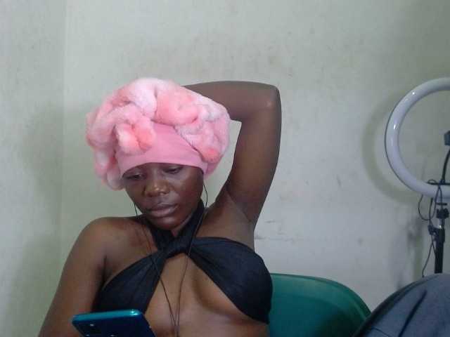 Beachxgirl live webcam show