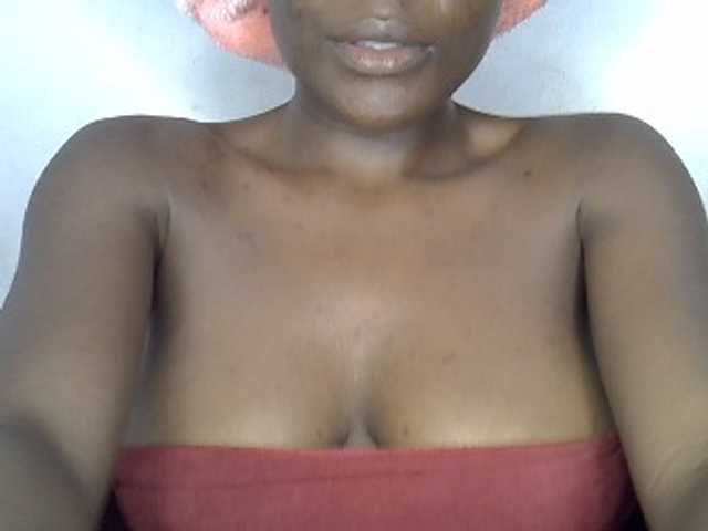 Beachxgirl live cam on BongaCams