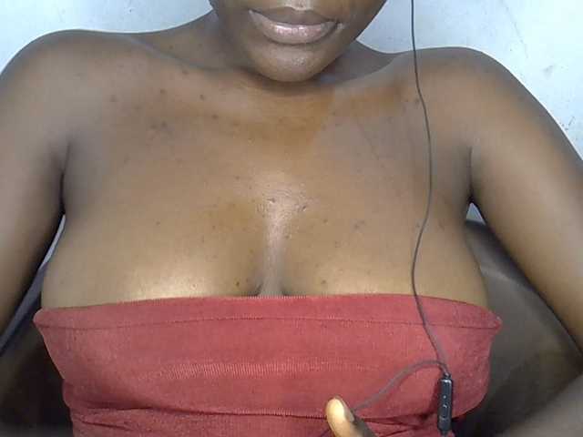 Beachxgirl live cam on BongaCams