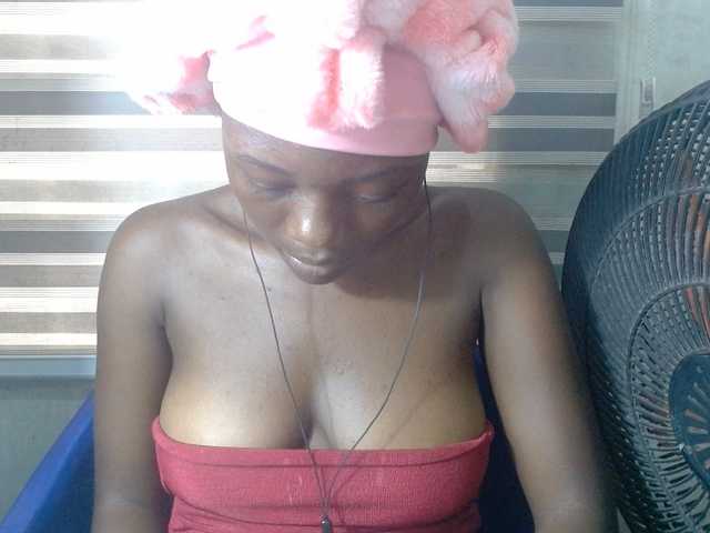 Beachxgirl live cam on BongaCams