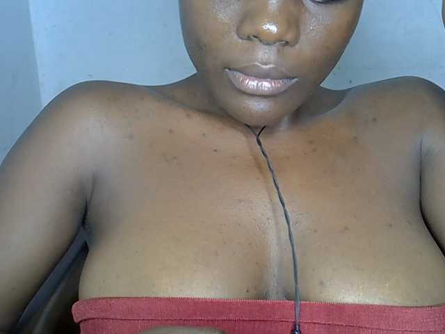 Beachxgirl live cam on BongaCams