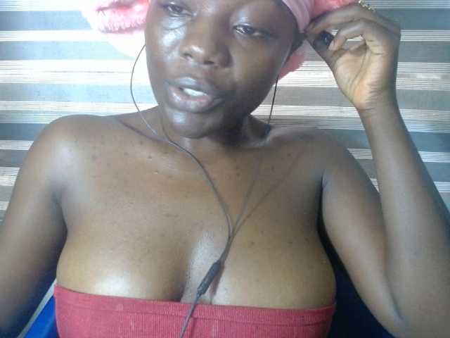 Beachxgirl live webcam show