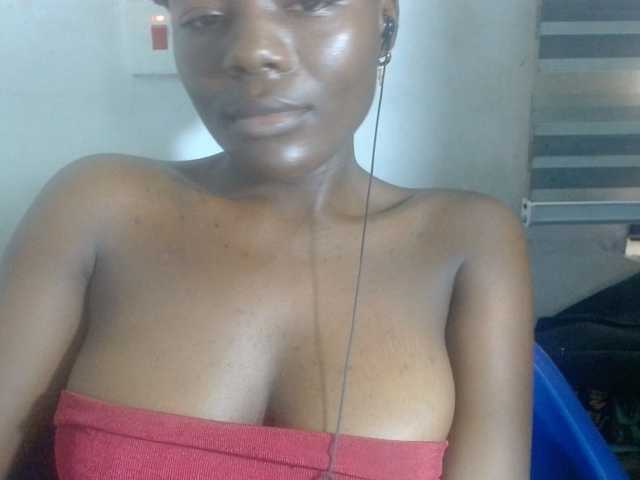 Beachxgirl live cam on BongaCams
