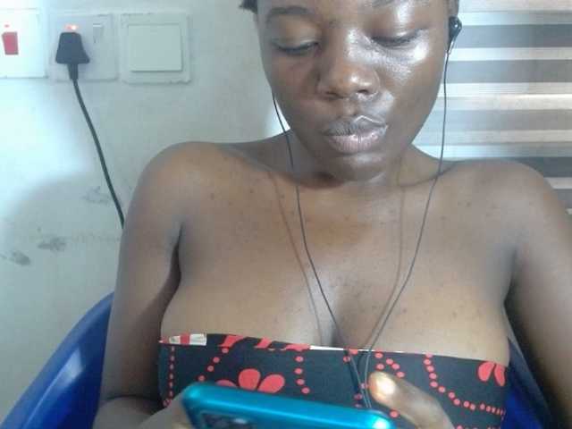 Beachxgirl live cam on BongaCams
