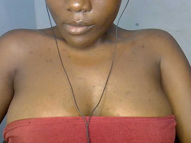 Beachxgirl live cam on BongaCams