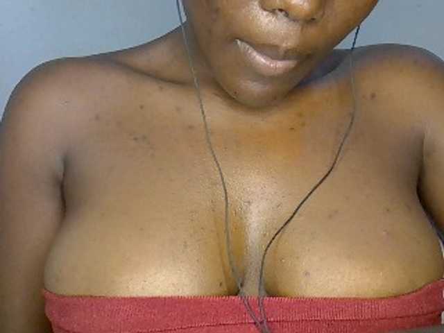 Beachxgirl live cam on BongaCams