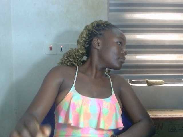 Beachxgirl live cam on BongaCams