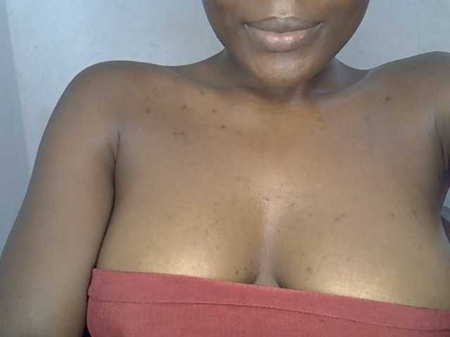 Beachxgirl live cam on BongaCams