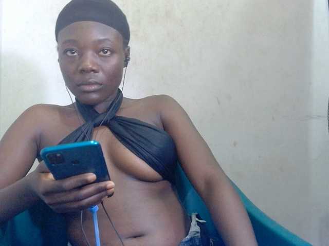 Beachxgirl live webcam show
