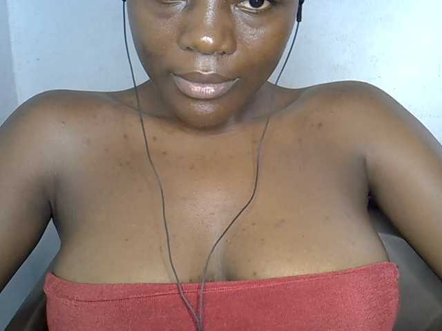 Beachxgirl live cam on BongaCams