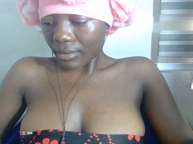 Beachxgirl live cam on BongaCams