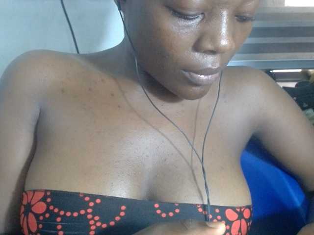 Beachxgirl live cam on BongaCams