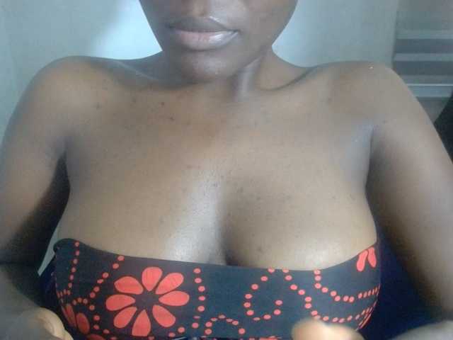 Beachxgirl live cam on BongaCams