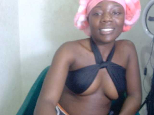 Beachxgirl live cam on BongaCams