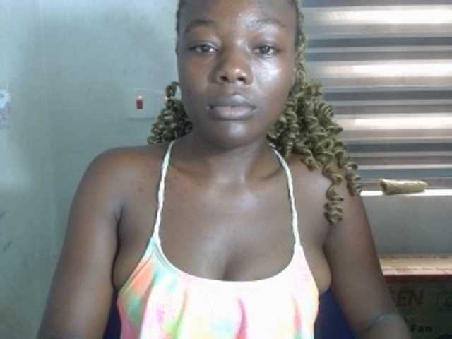 Beachxgirl live cam on BongaCams