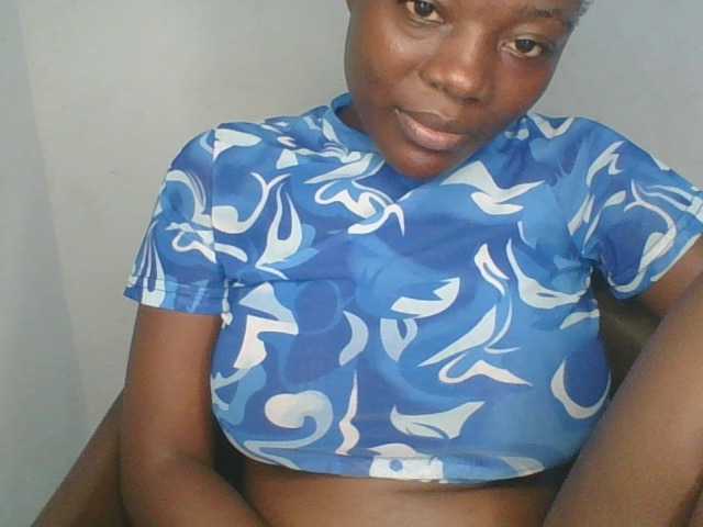 Beachxgirl live cam on BongaCams