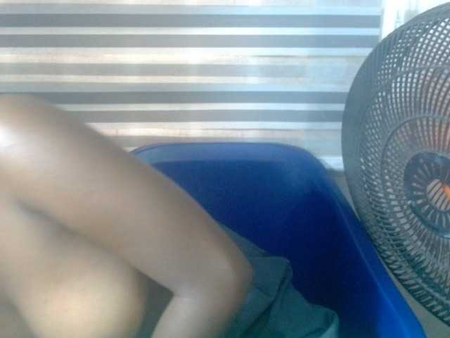 Beachxgirl live cam on BongaCams