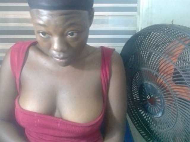 Beachxgirl live webcam show